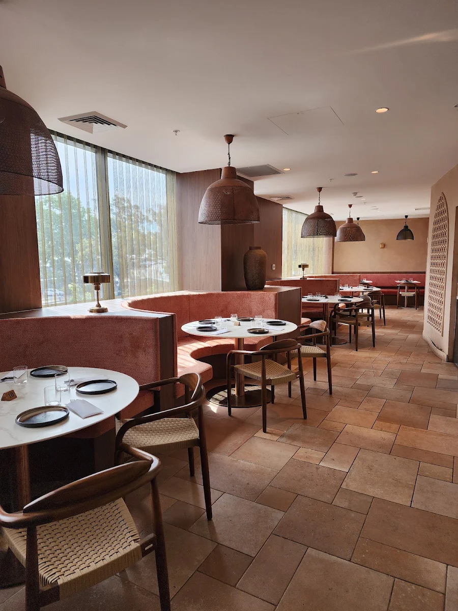 Vibe, Maharaja's | Castle Hill