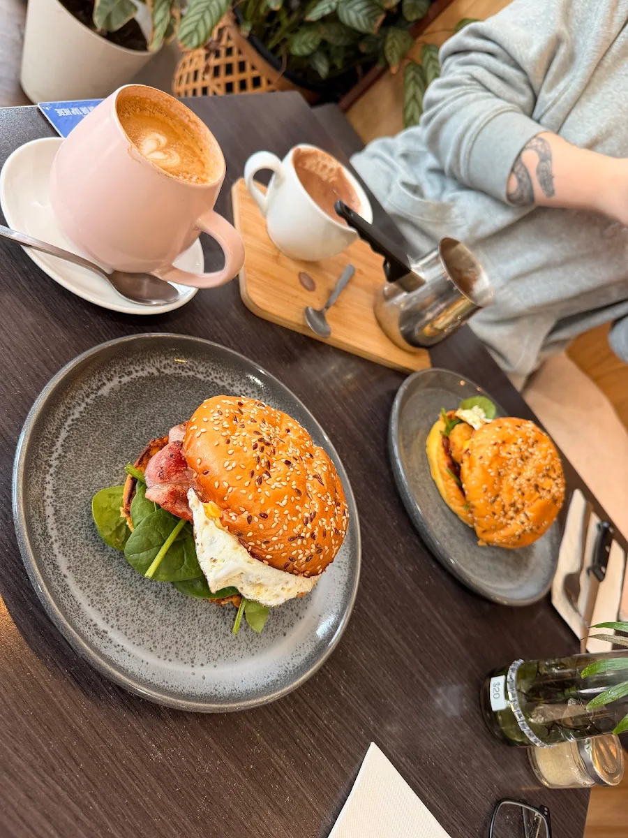 Food & drink, Lilin & co