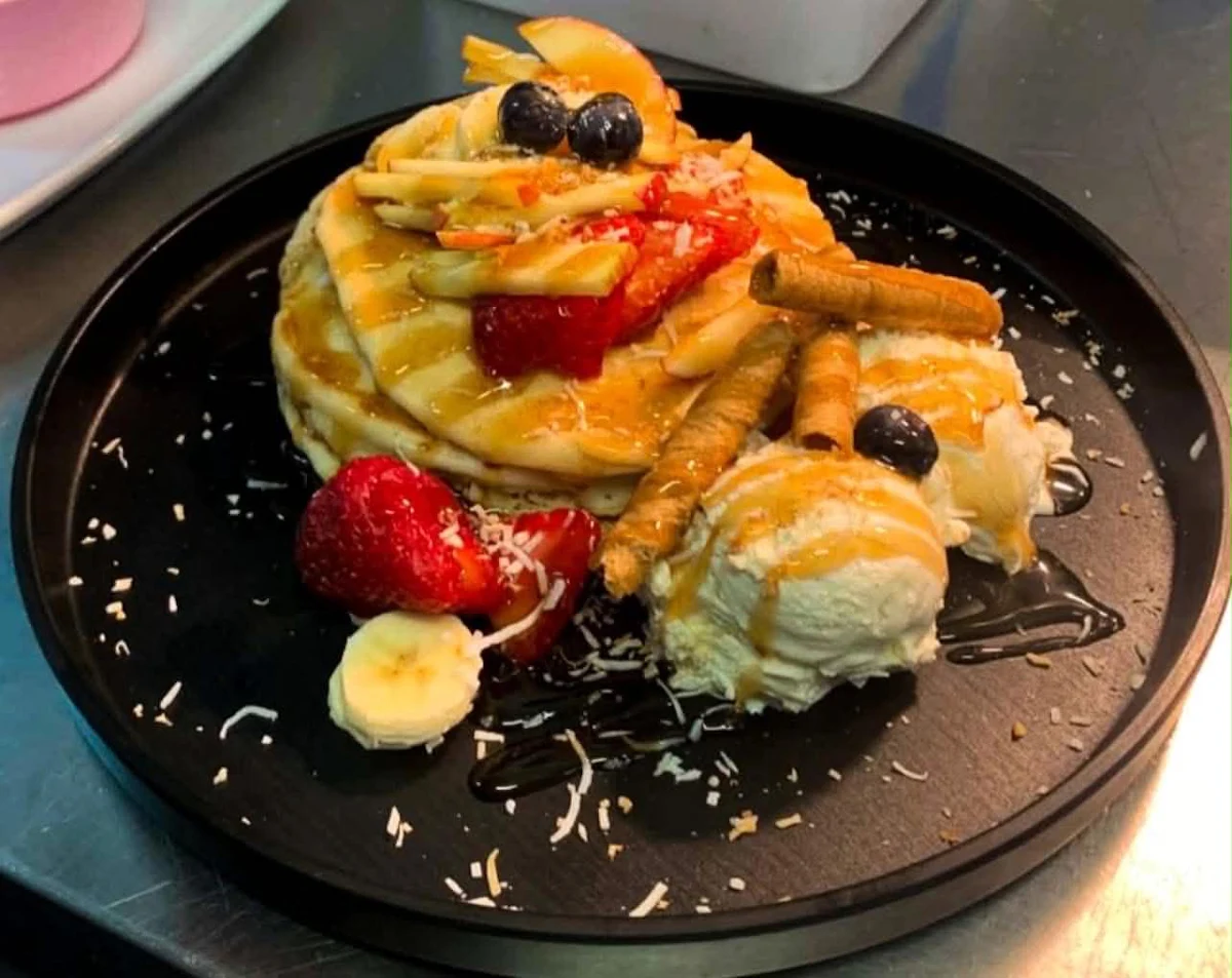 Food & drink, Charthouse Cafe