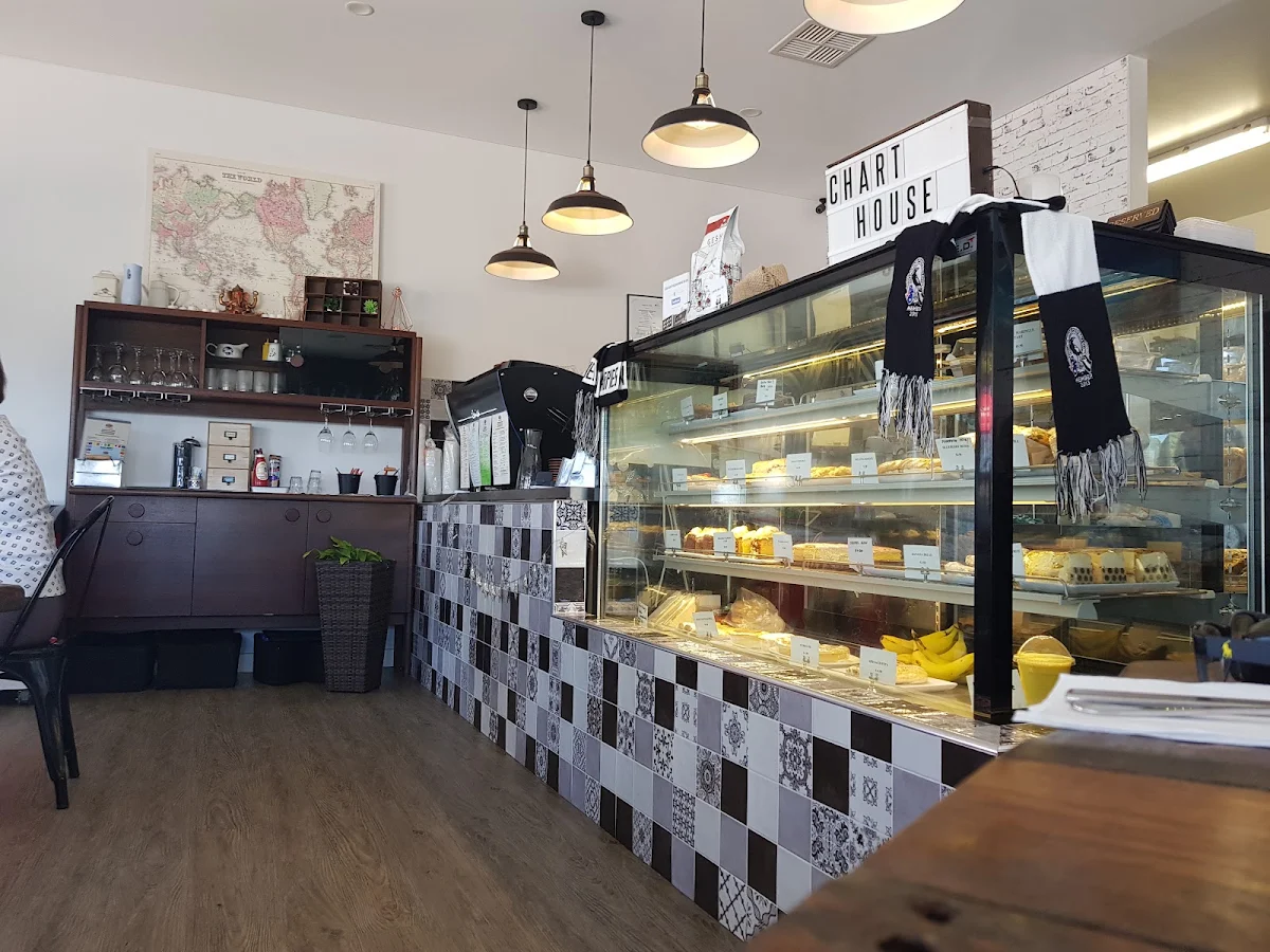 Vibe, Charthouse Cafe