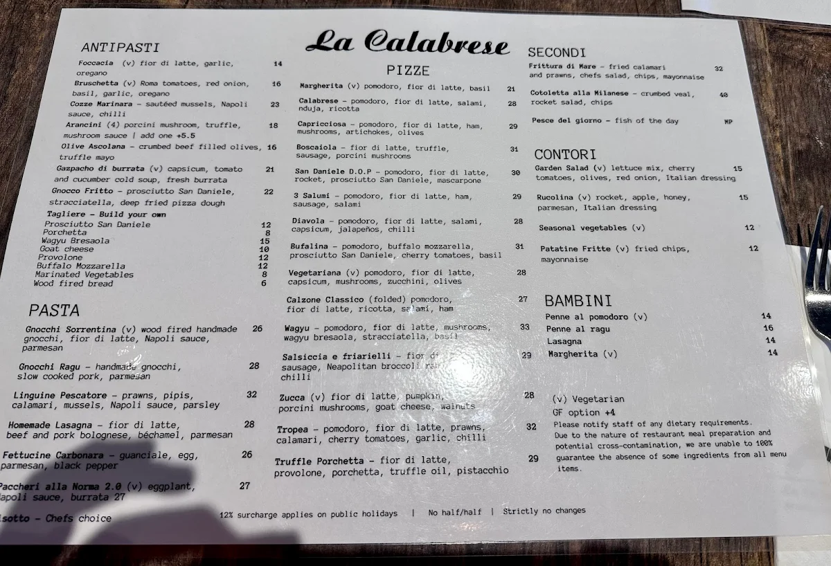 Menu, La Calabrese Pizzeria