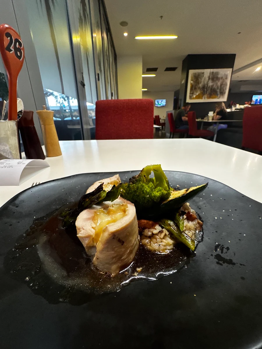 Food & drink, Table Forty Three