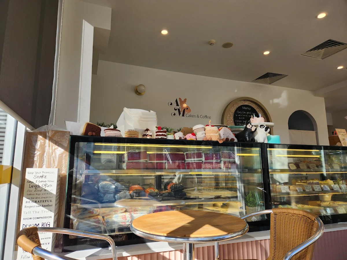 Vibe, AM Cakes and Coffee