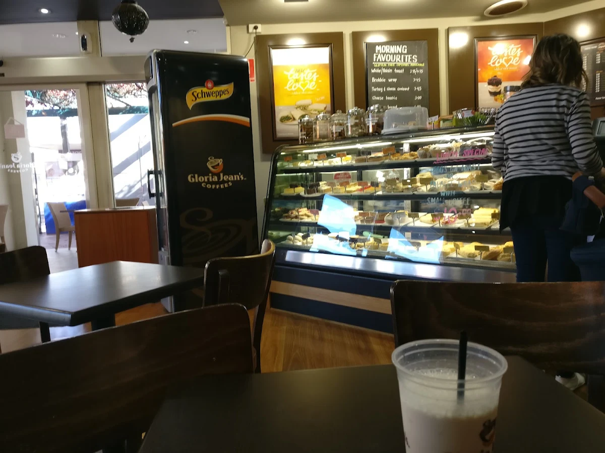 Vibe, Gloria Jean's Glenelg