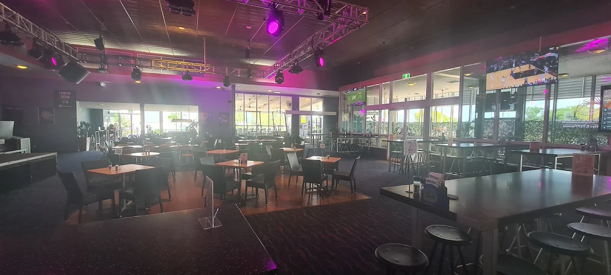 Vibe, Flynns Palmerston