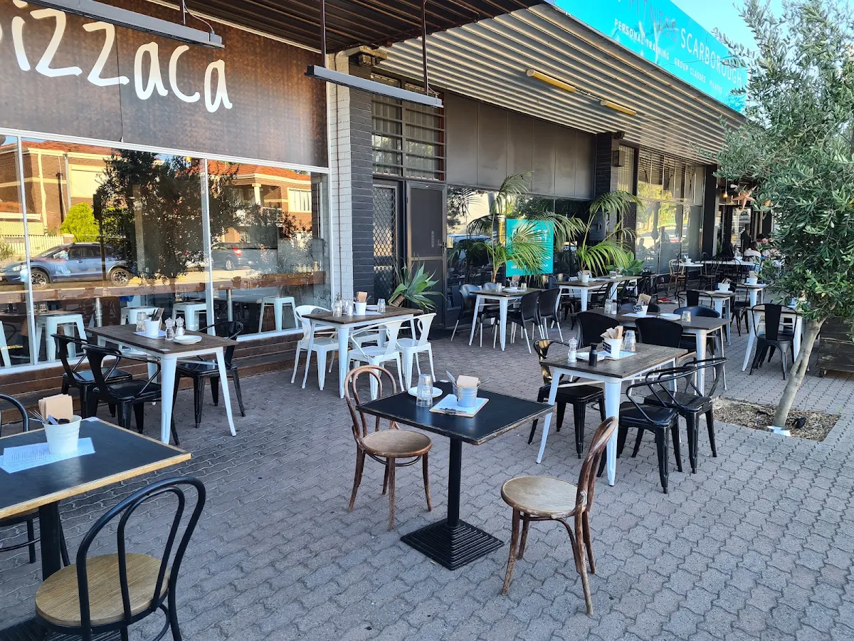 Vibe, Cafe PIZZ by Pizzaca