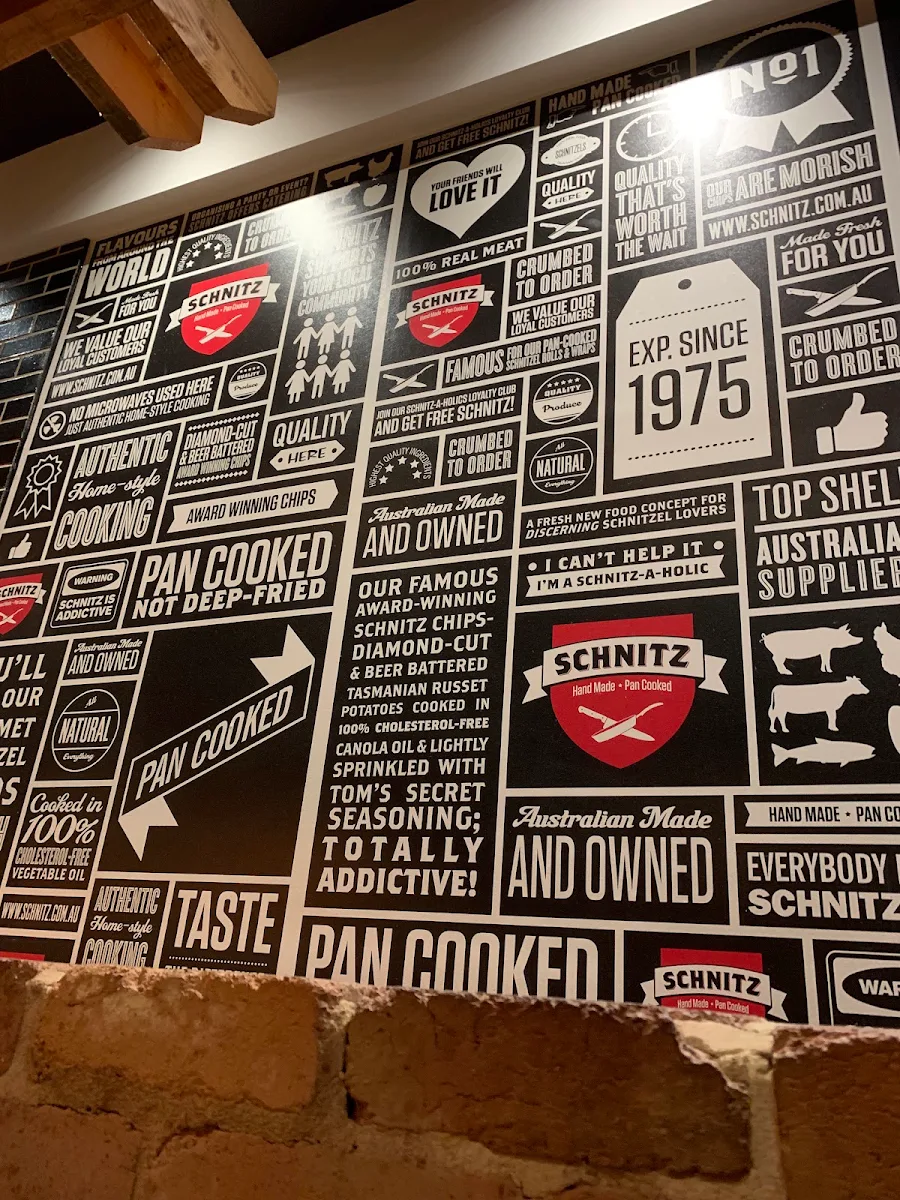 Menu, Schnitz Fountain Gate