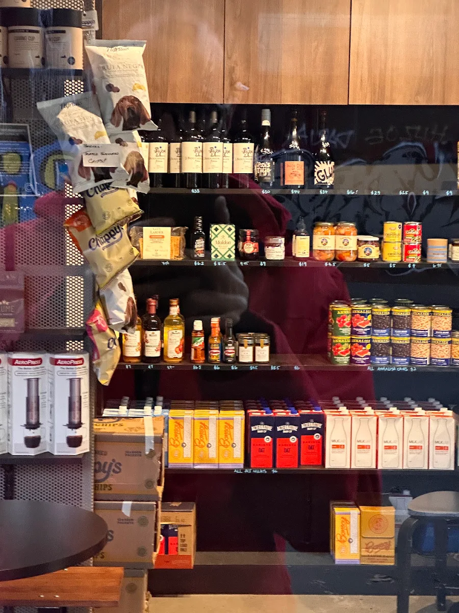 Vibe, Stanley St Bodega