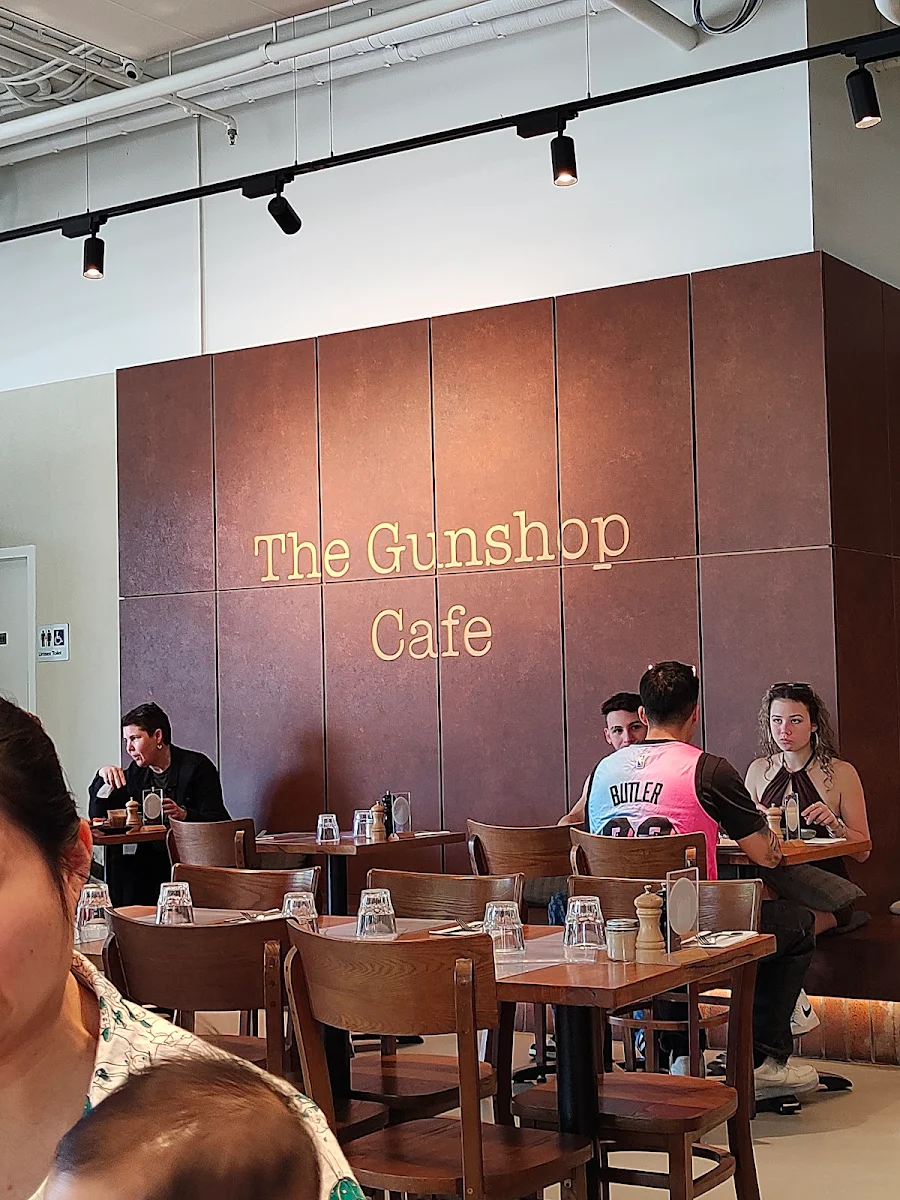 Vibe, The Gunshop Cafe