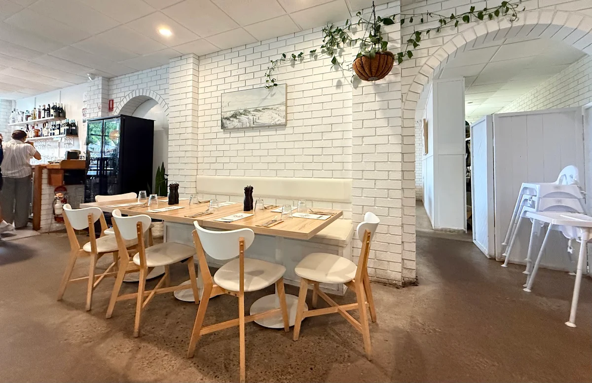 Vibe, The Buoys Nelson Bay - Restaurant, Cafe And Bar
