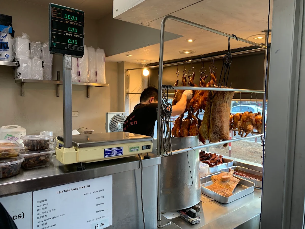 Vibe, Tak Kee Roast Inn