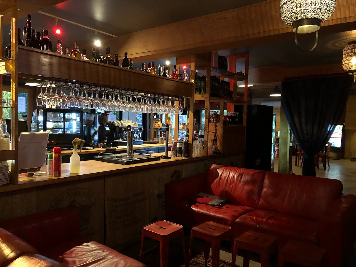 Vibe, The Stables