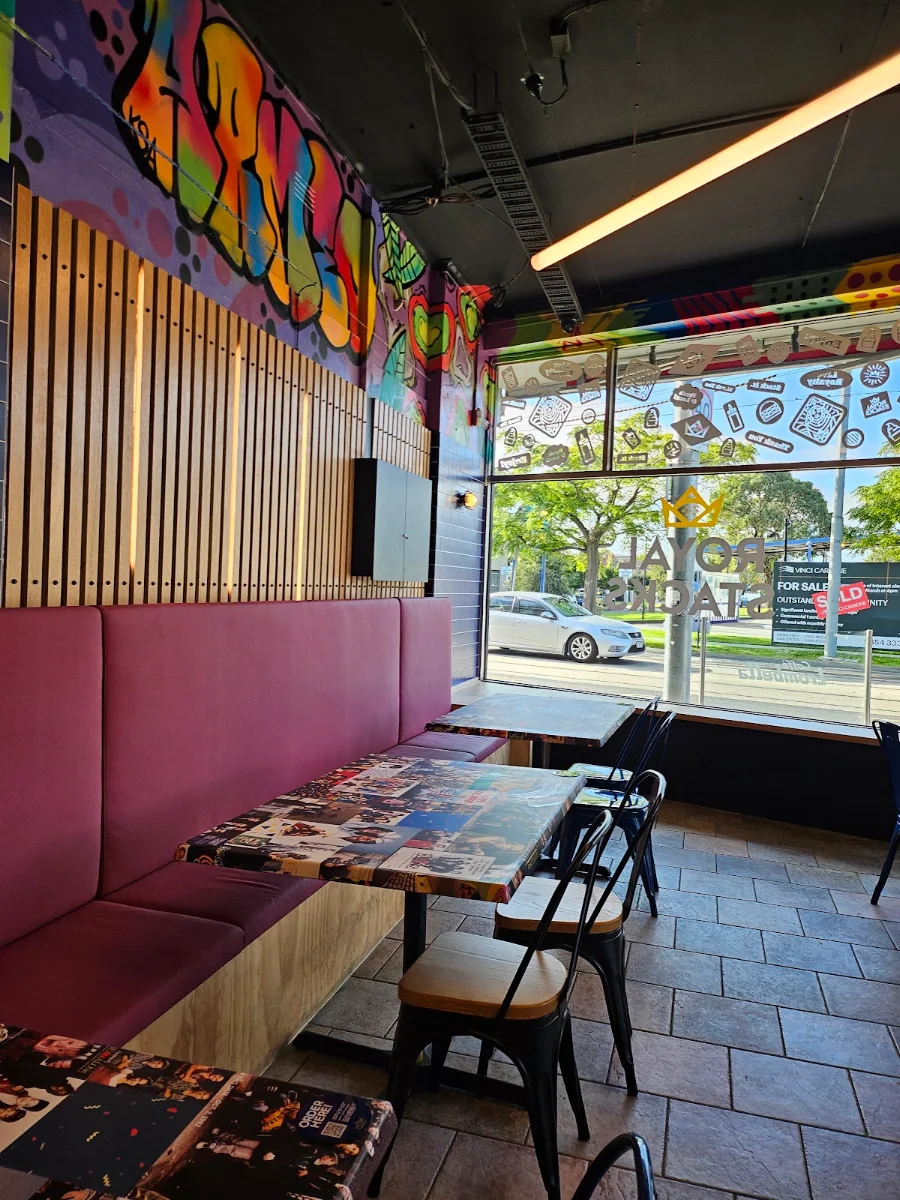 Vibe, Royal Stacks Essendon