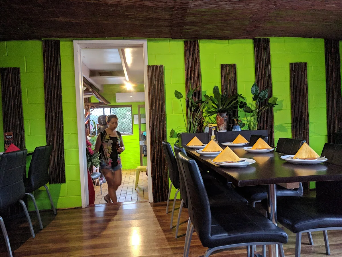Vibe, Yim Thai Gloucester