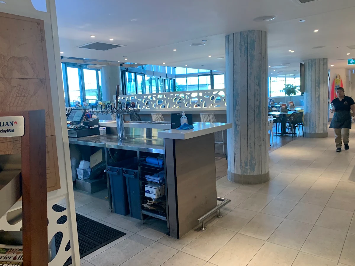 Vibe, Cribb Island Beach Club