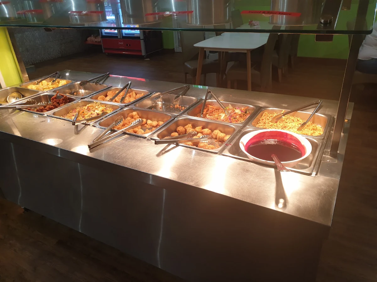Vibe, Happy Sun Restaurant