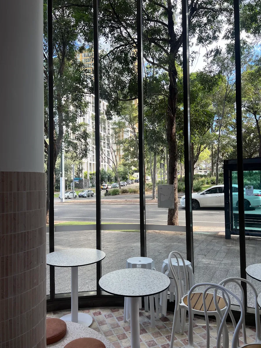 Vibe, Dolce Bakehouse & Gelato