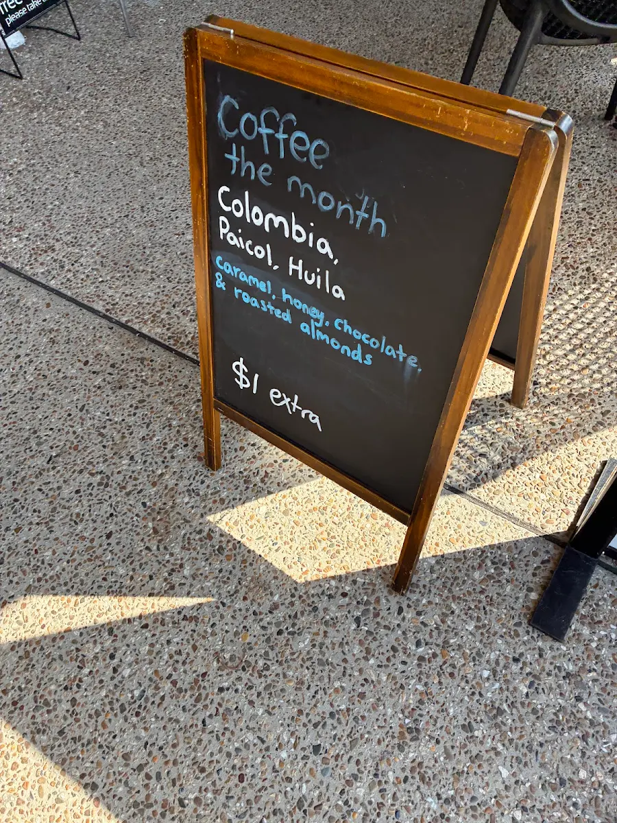 Menu, Dark Tonic Roasters
