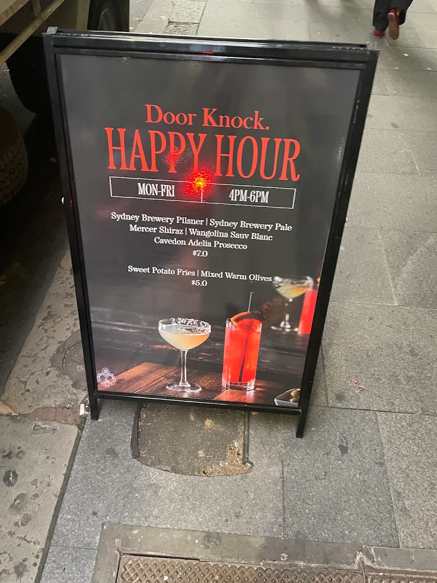 Menu, Door Knock