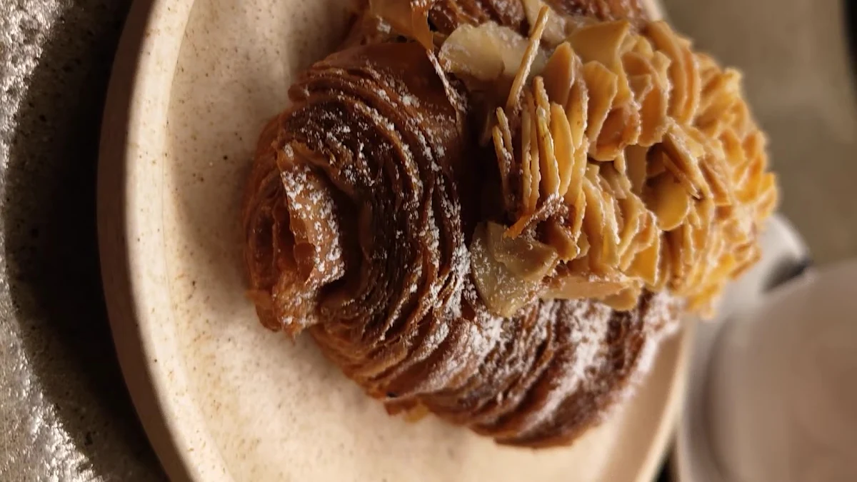 Food & drink, Lune Croissanterie Melbourne CBD on Russell