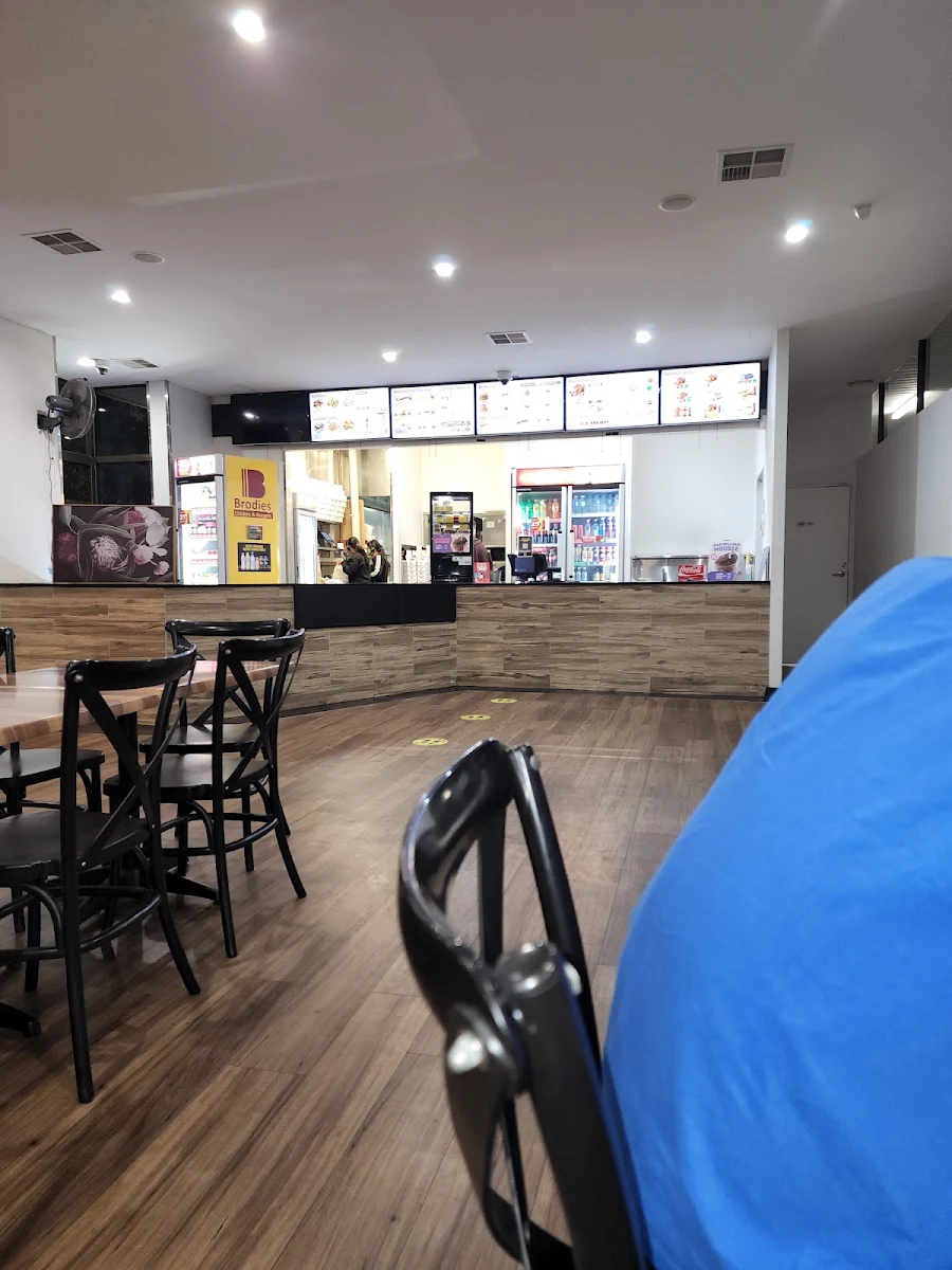 Vibe, Brodies Chicken & Burgers Waterford West
