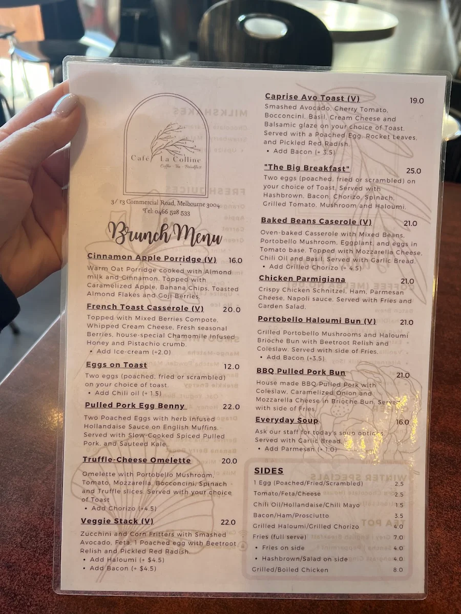 Menu, Cafe La Colline
