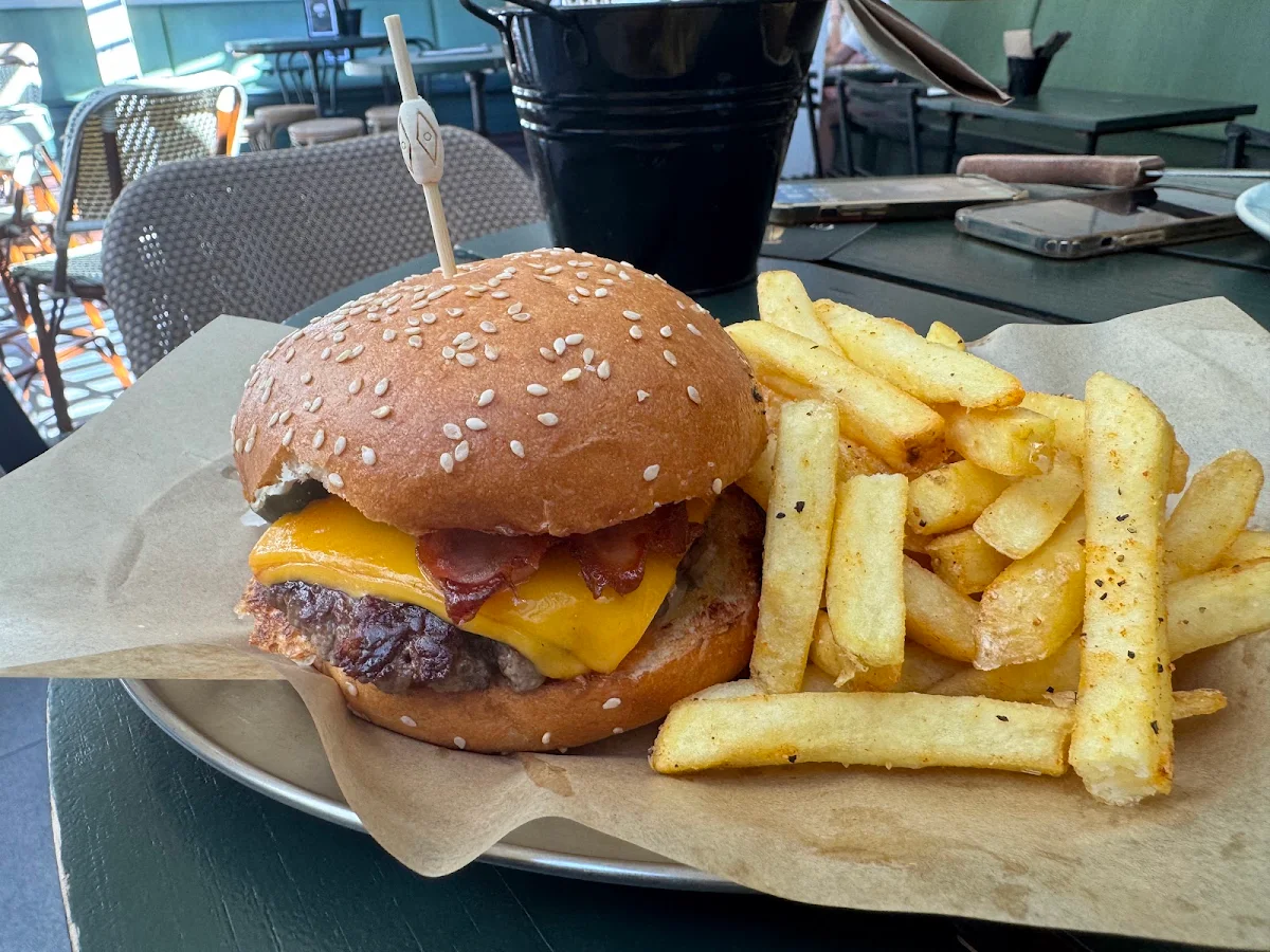 Food & drink, The DOG