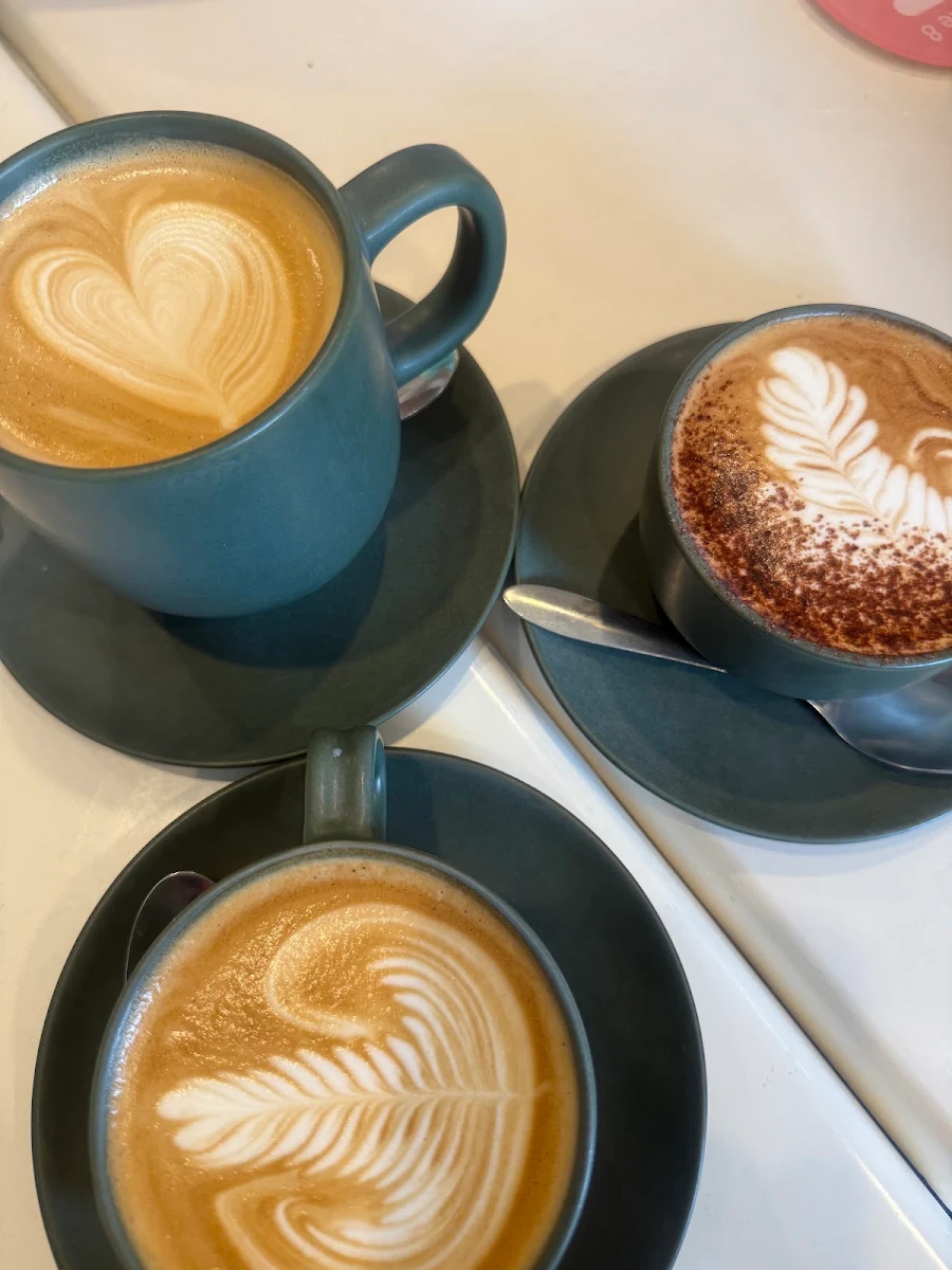 Food & drink, Peach Cafe