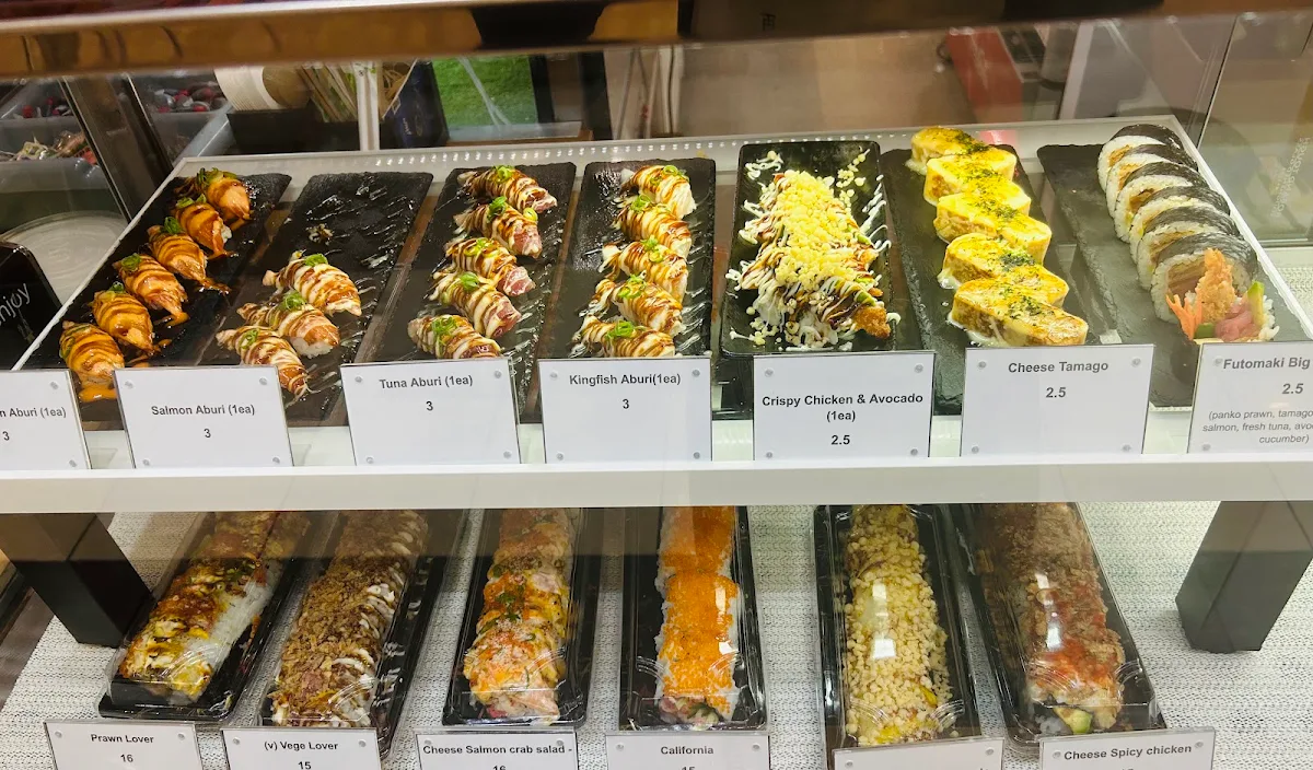 Menu, Sushi YURI