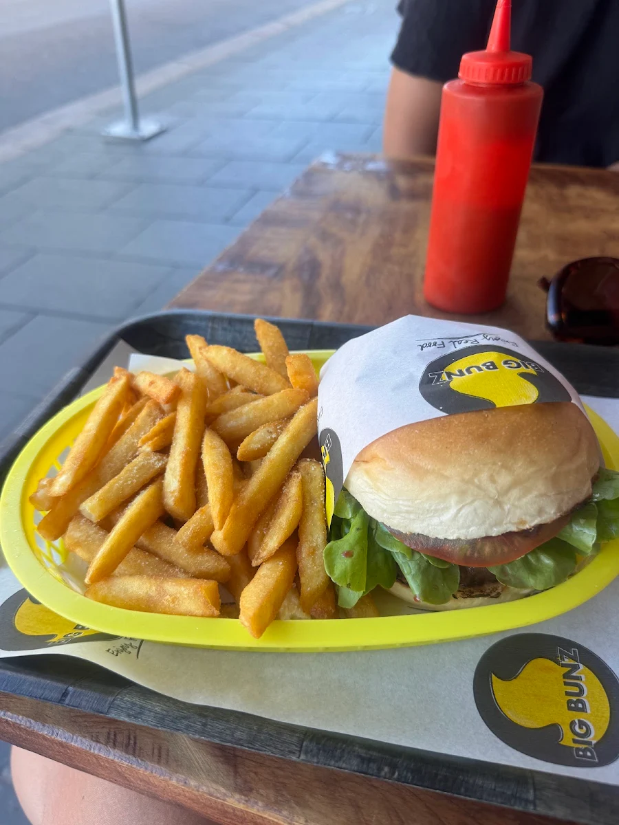 Food & drink, BIG BUNZ