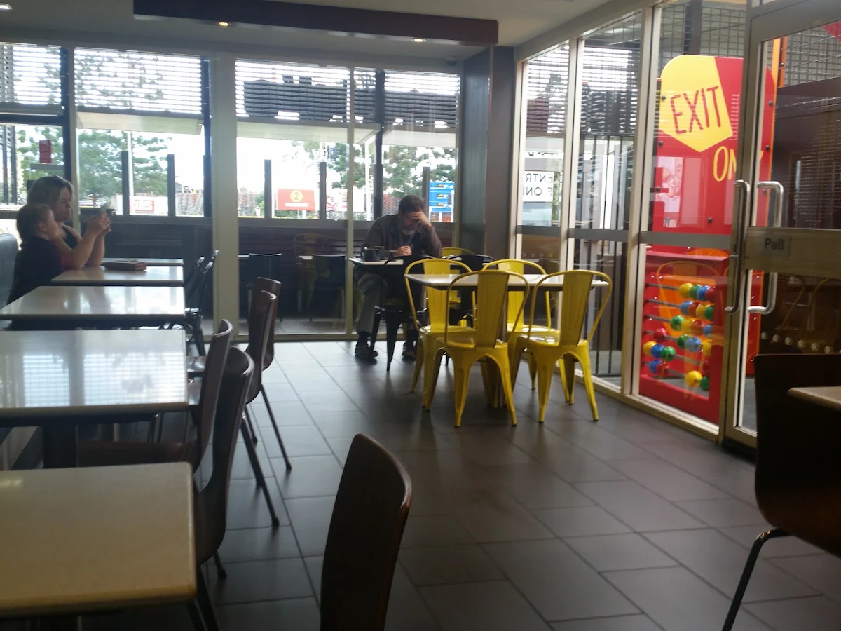 Vibe, McDonald's Robina Central