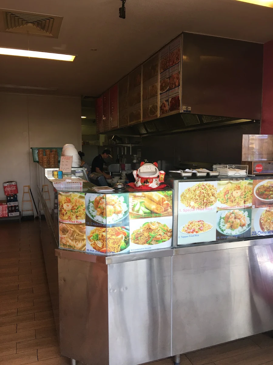 Vibe, rice and noodle hut