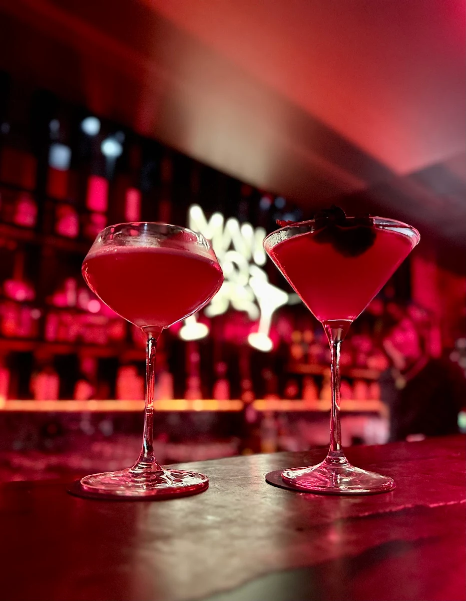 Food & drink, 185bar