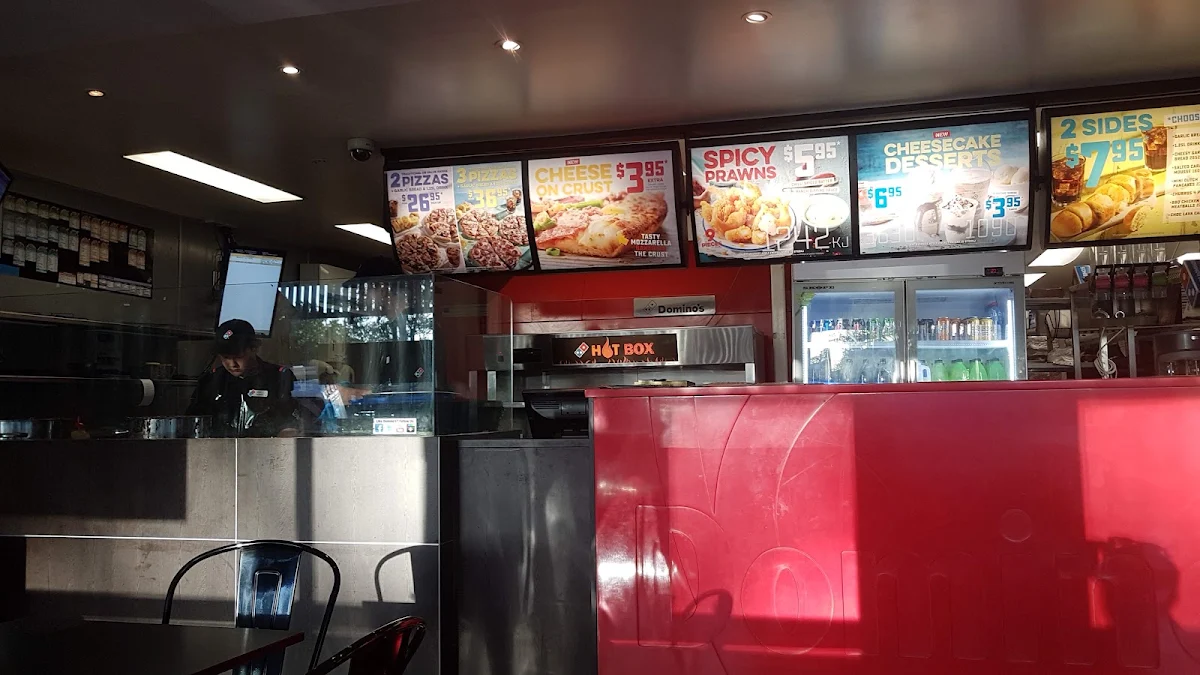 Menu, Domino's Pizza Acacia Ridge