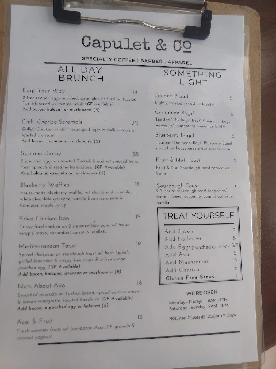 Menu, Capulet & Co