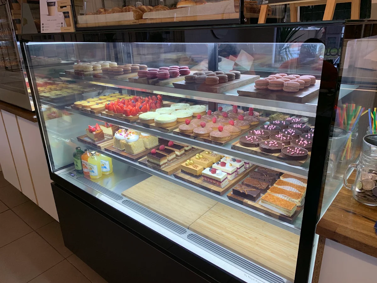 Vibe, Baked Patisserie