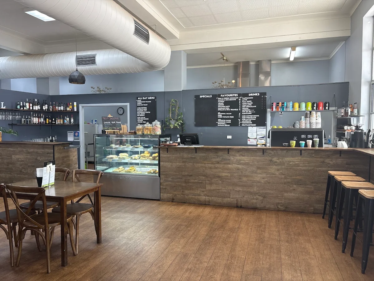 Vibe, Soul Cafe and Wine Bar