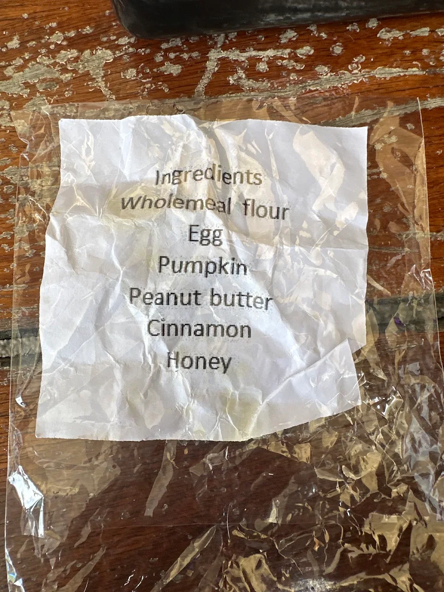Menu, Magnums Hotel