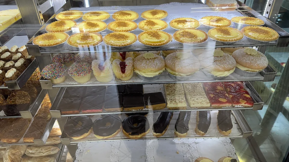 Vibe, Gunna Doo Bakery