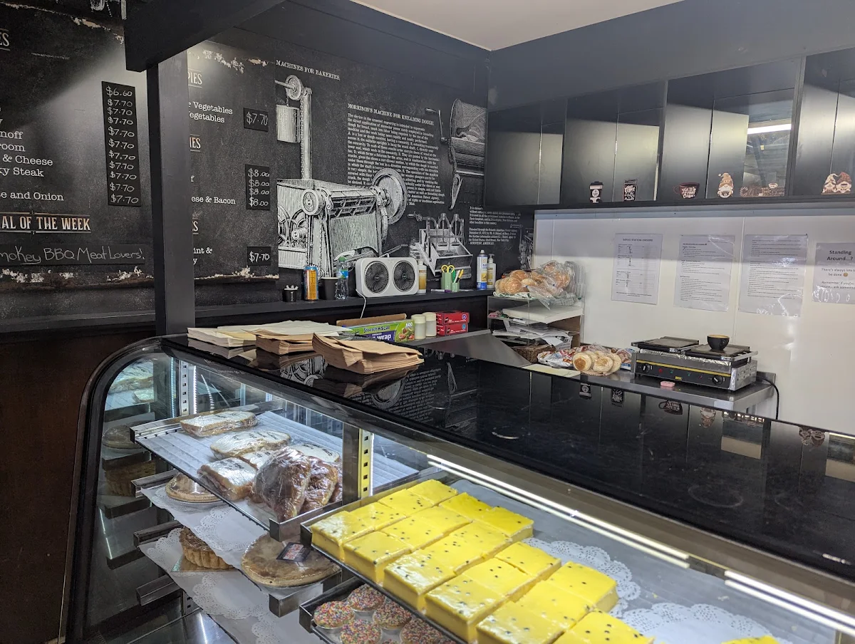 Vibe, Gunna Doo Bakery