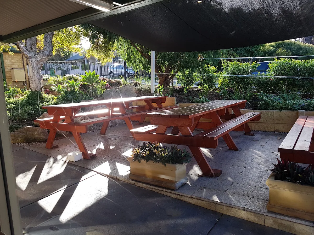 Vibe, Cuppashack Coffee Lounge