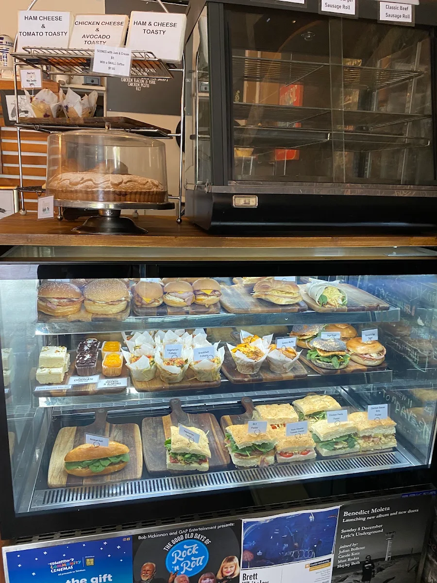 Vibe, Cuppashack Coffee Lounge
