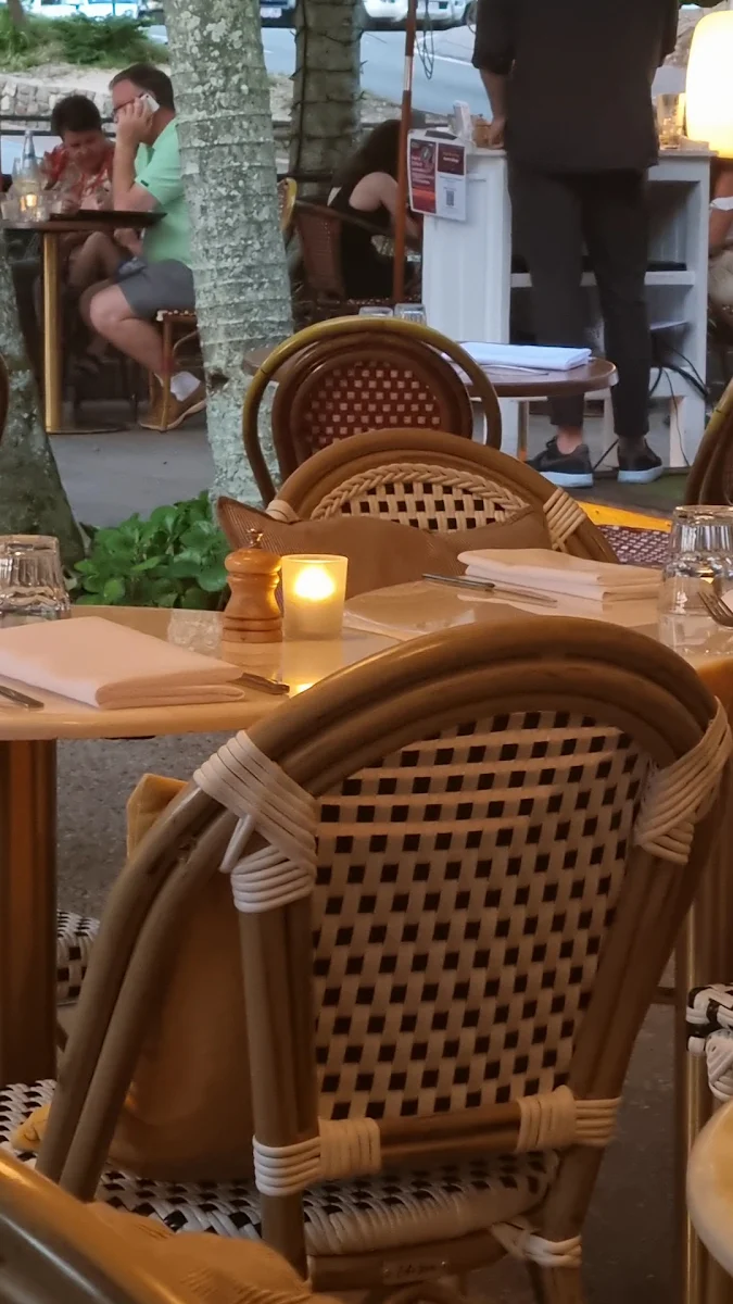 Vibe, Rococo Bistro & Bar Noosa