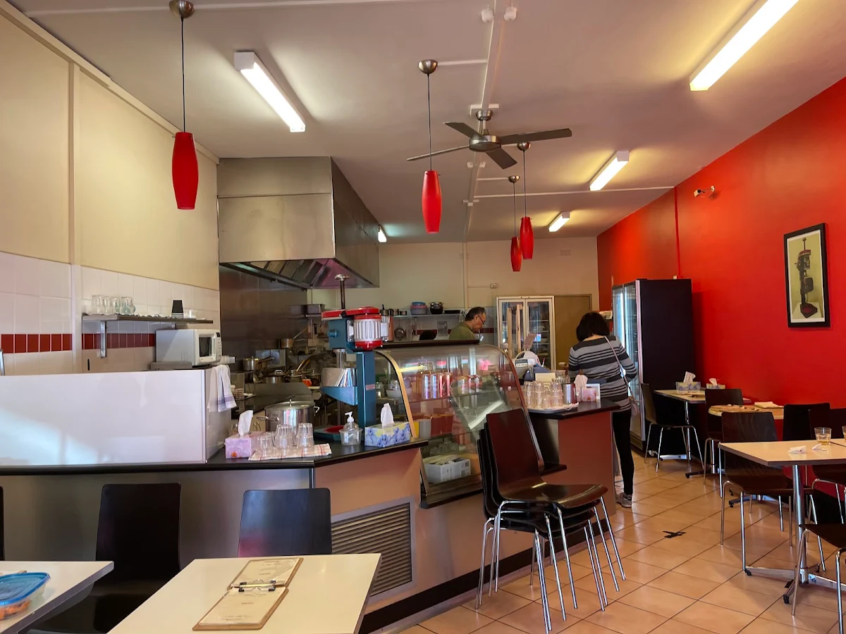 Vibe, Danny's Kopitiam