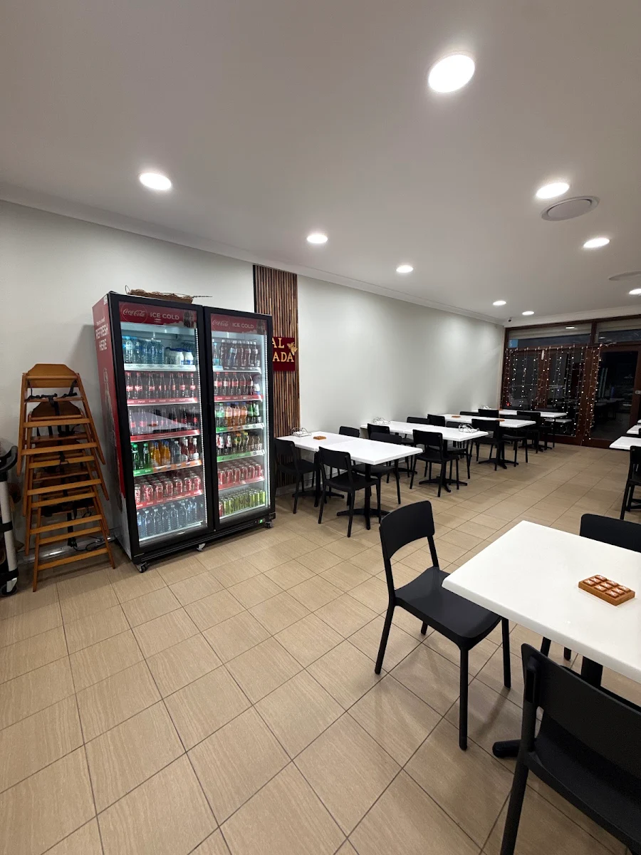 Vibe, Al Nada Cafe & Lebanese Restaurant