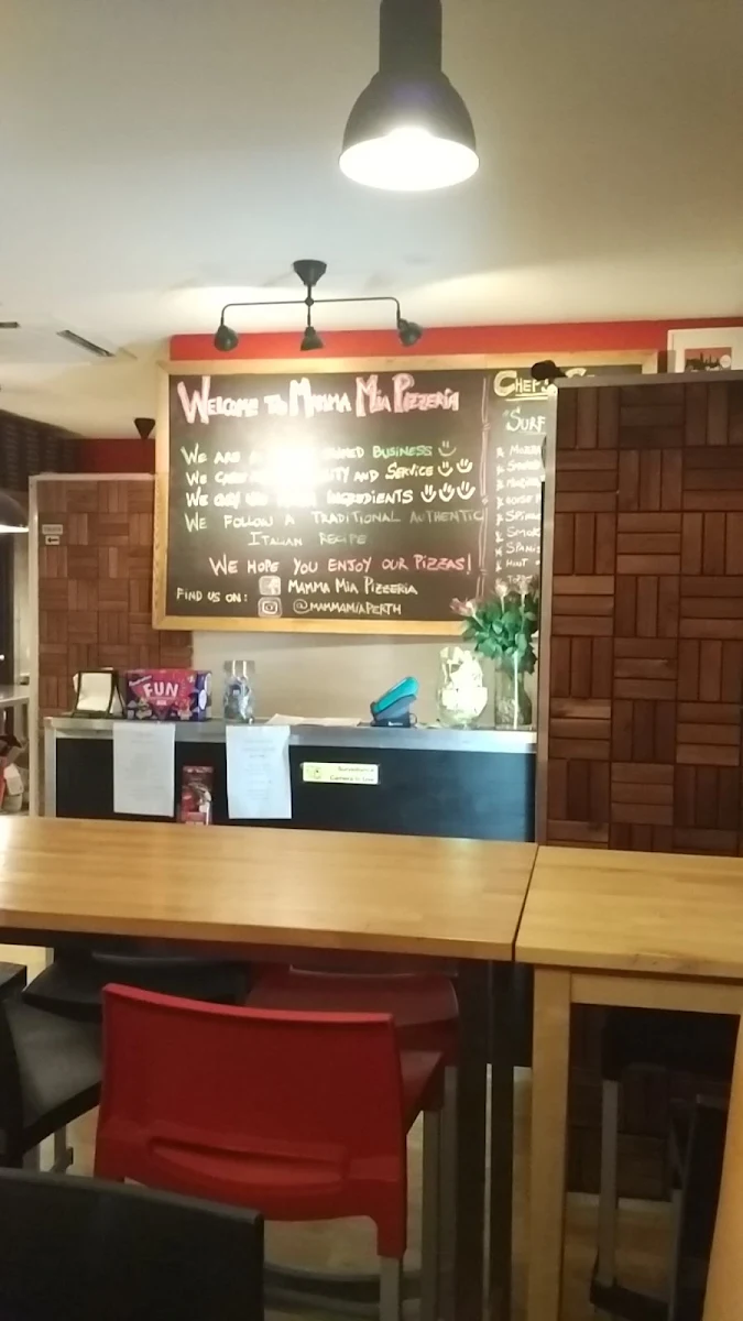 Vibe, Slowdough Pizzas CLARKSON