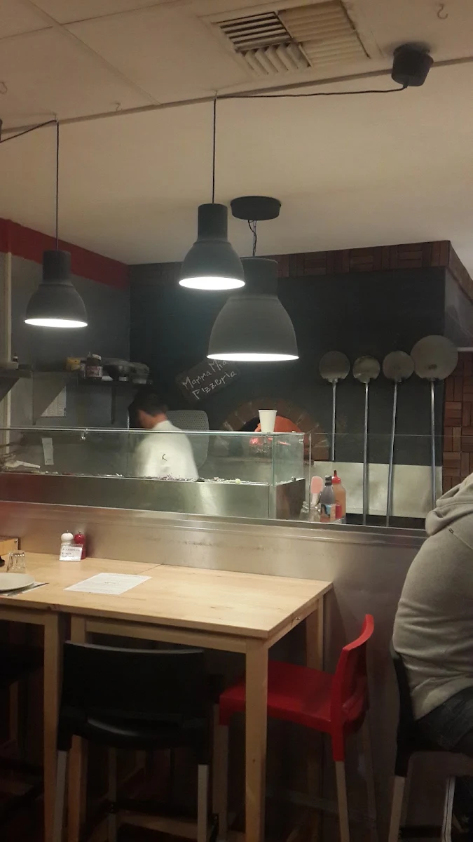 Vibe, Slowdough Pizzas CLARKSON