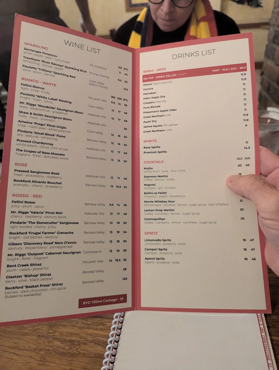 Menu, Café Fellini