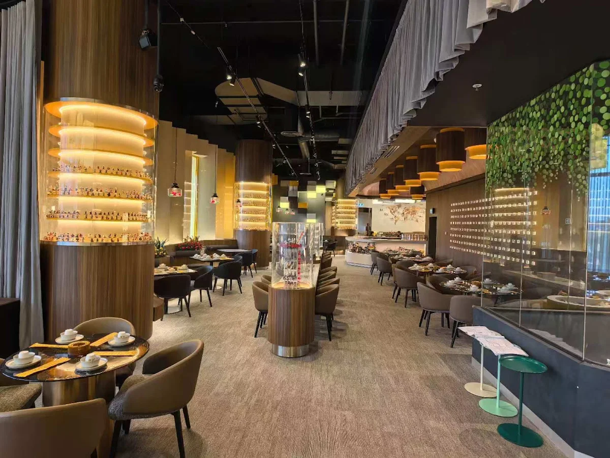 Vibe, Brick Valley Yumcha & Bar - The Glen