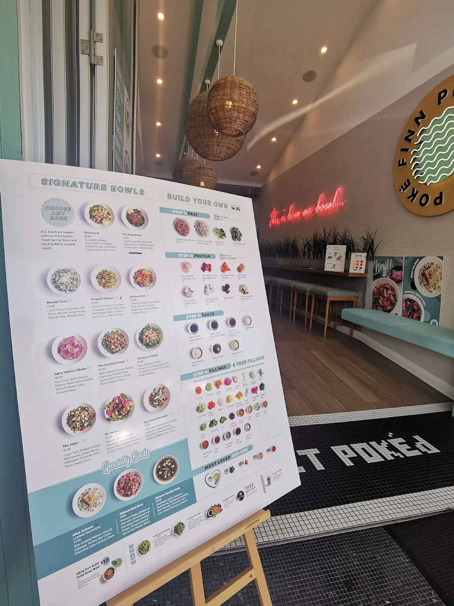 Menu, Finn Poke Burleigh Heads